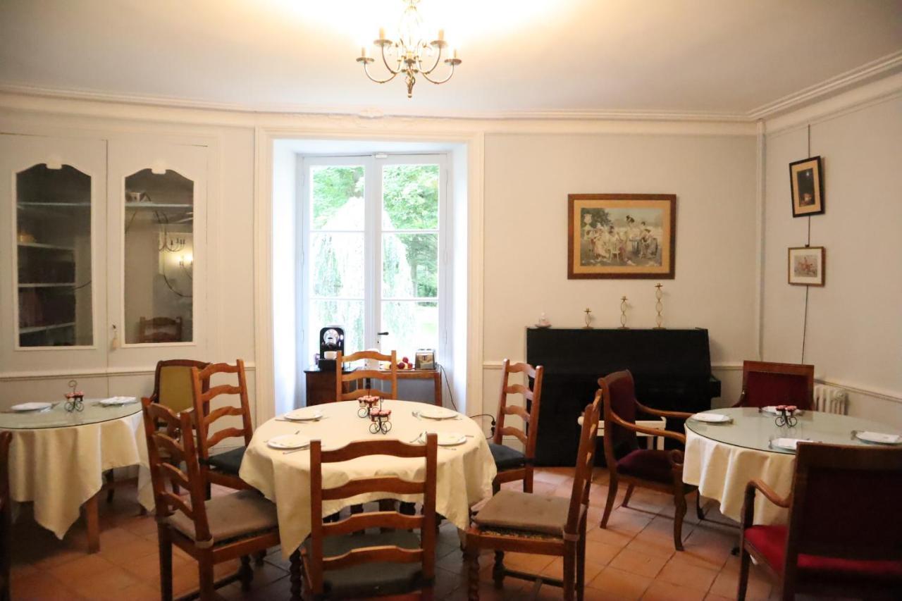 Civray-de-Touraine Chambres D'Hotes Du Domaine De L'Isle מראה חיצוני תמונה